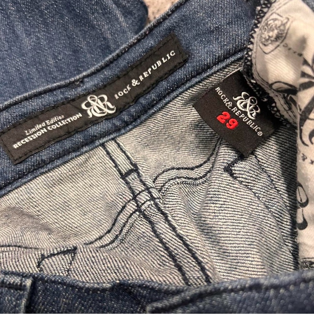 Rock & Republic Limited Edition "Recession Collection"‎ low rise flare Jeans 29” - Picture 3 of 6